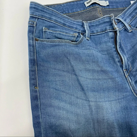 Levi’s Mid Rise Straight Leg Jegging Size 8 - Picture 4 of 10